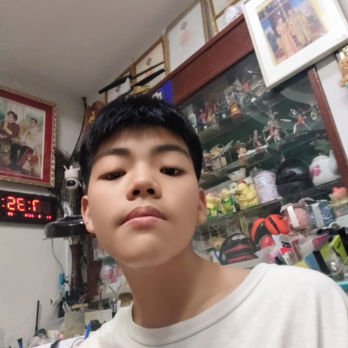 Saranphat Profile